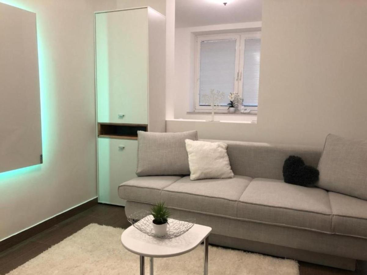 Modern Center Studio Under The Castle - Free Parking Apartment Любляна Екстериор снимка